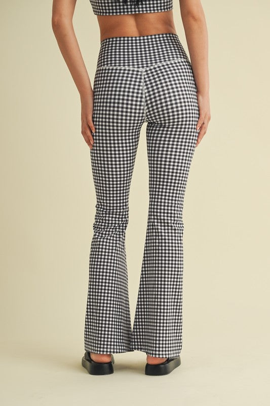 Gingham Soft Sculpt V-Waist Flare Pants
